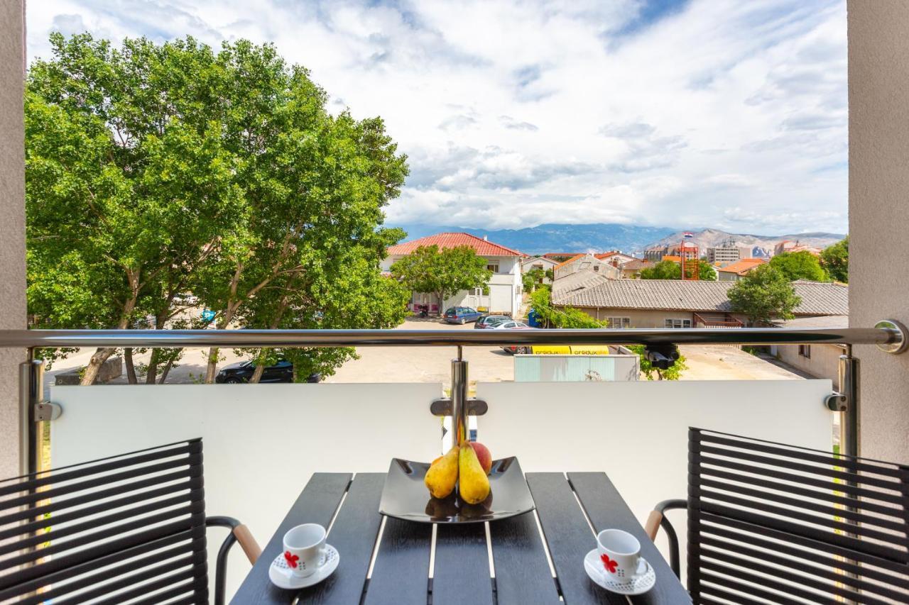 Divine Apartments Baska  Exterior photo