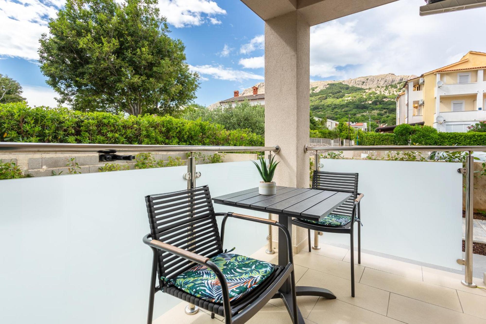 Divine Apartments Baska  Exterior photo